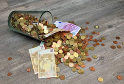 Finanzierung des Studiums - Alles zu BAföG, Stipendium & Co.